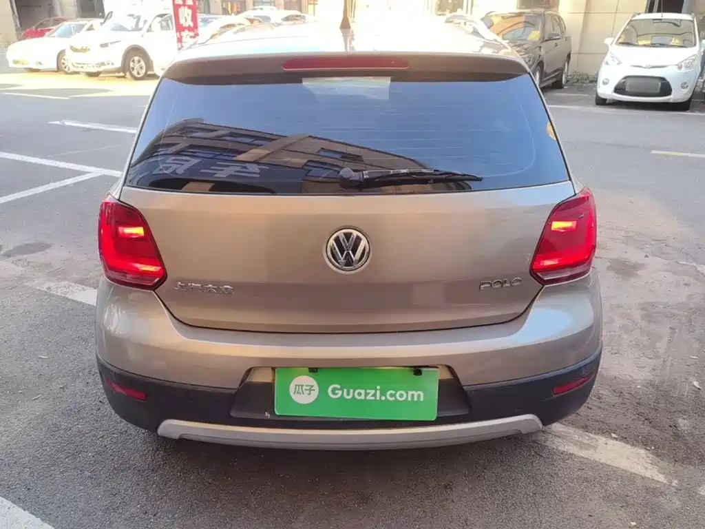 Volkswagen Polo 2016