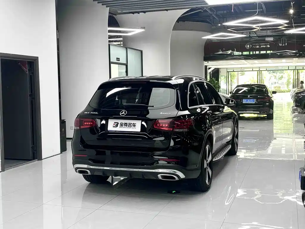 Mercedes-Benz GLC 2023 — фото 10