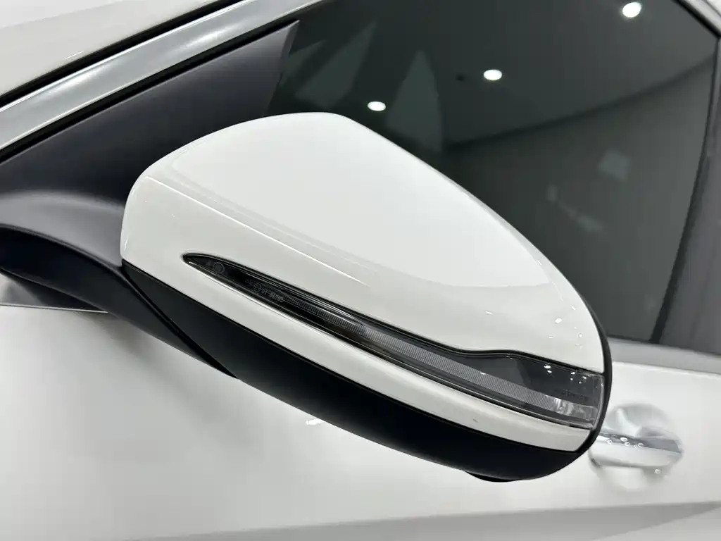 Mercedes-Benz GLC 2023 — фото 25