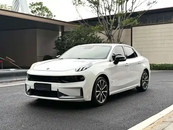 Lynk & Co 03 2019
