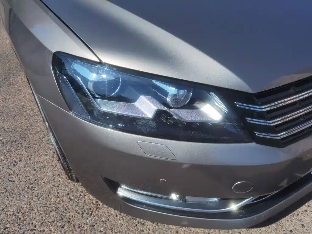 Volkswagen Passat 2015 — фото 9