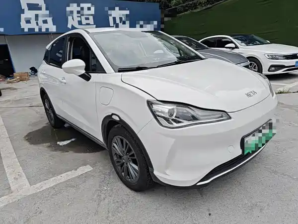 Neta V 2023