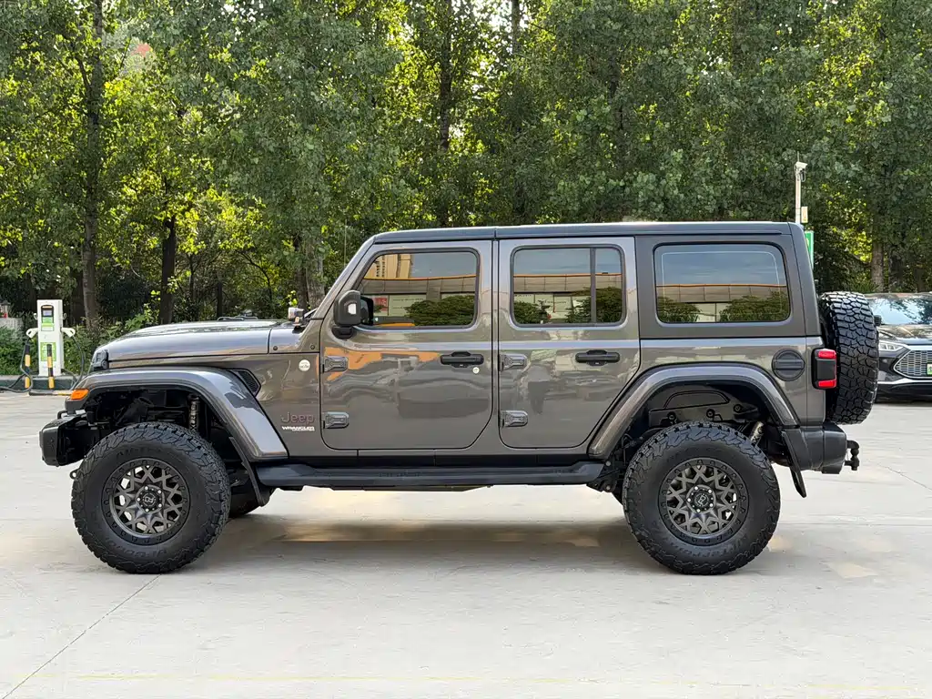 Jeep Wrangler 2020 — фото 3