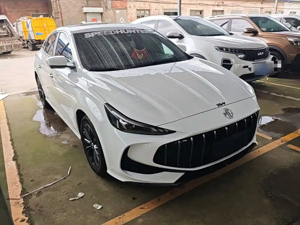 MG MG5 2025