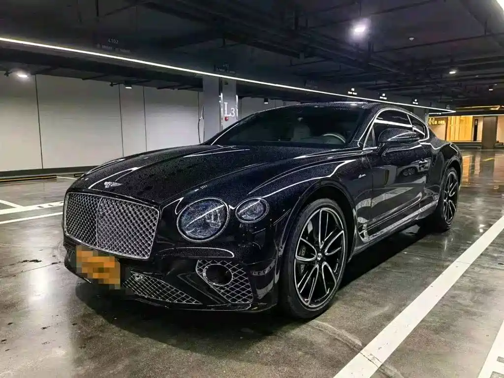 Bentley Continental 2023 — фото 1