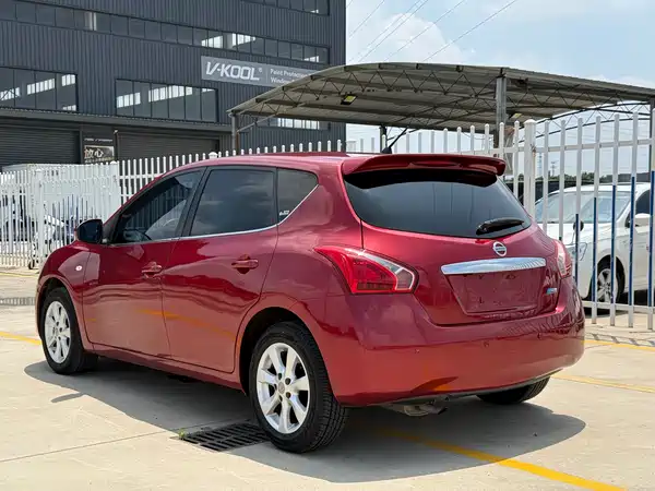 Nissan Tiida 2013