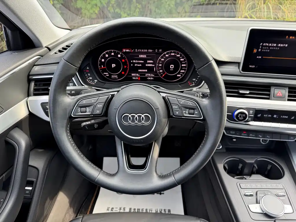 Audi A4L 2018 — фото 17