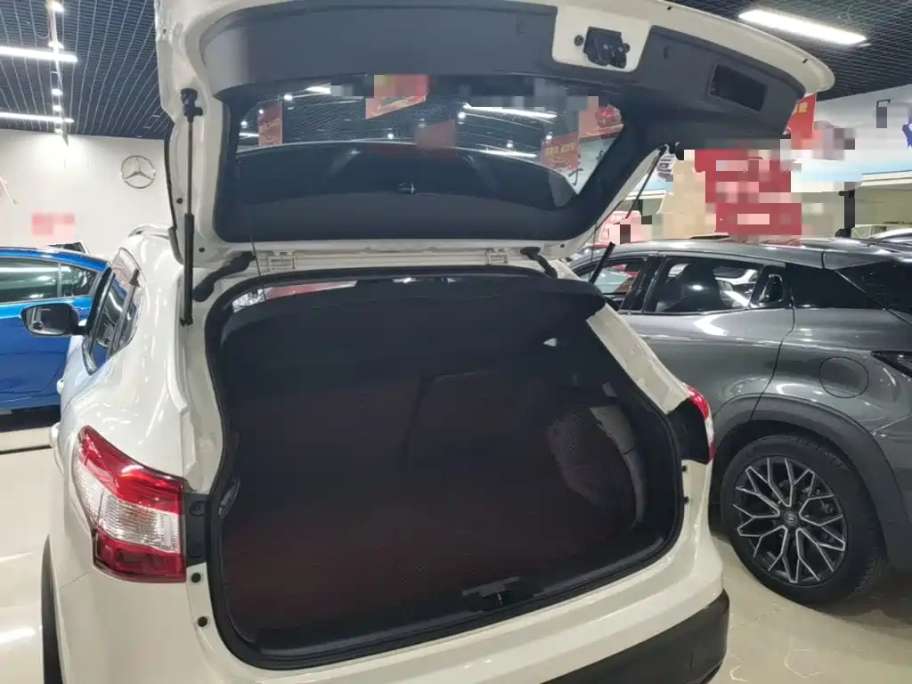 Nissan Qashqai 2018 — фото 19