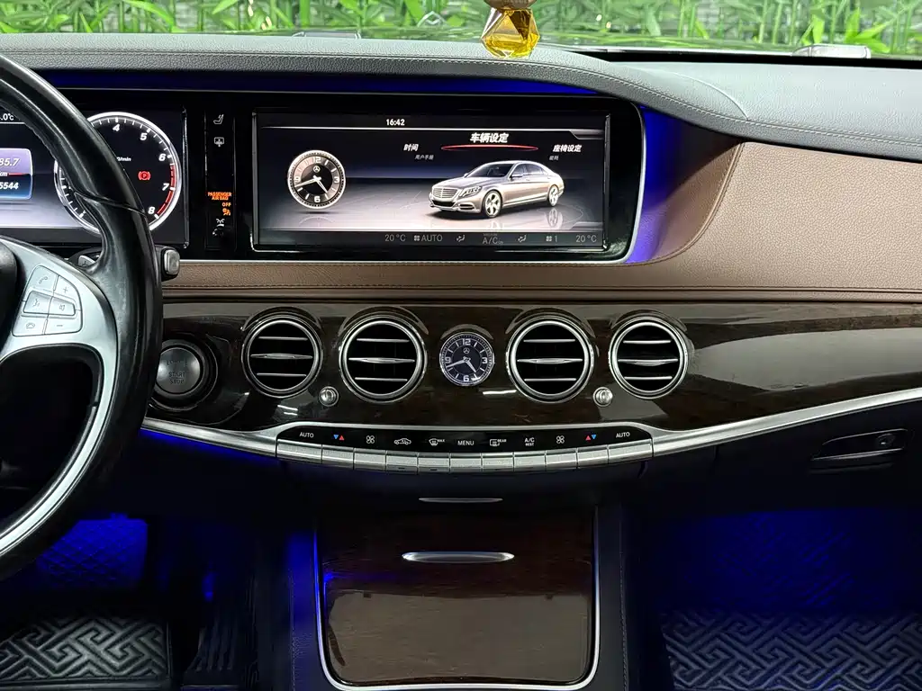 Mercedes-Benz S-Class 2015 — фото 8