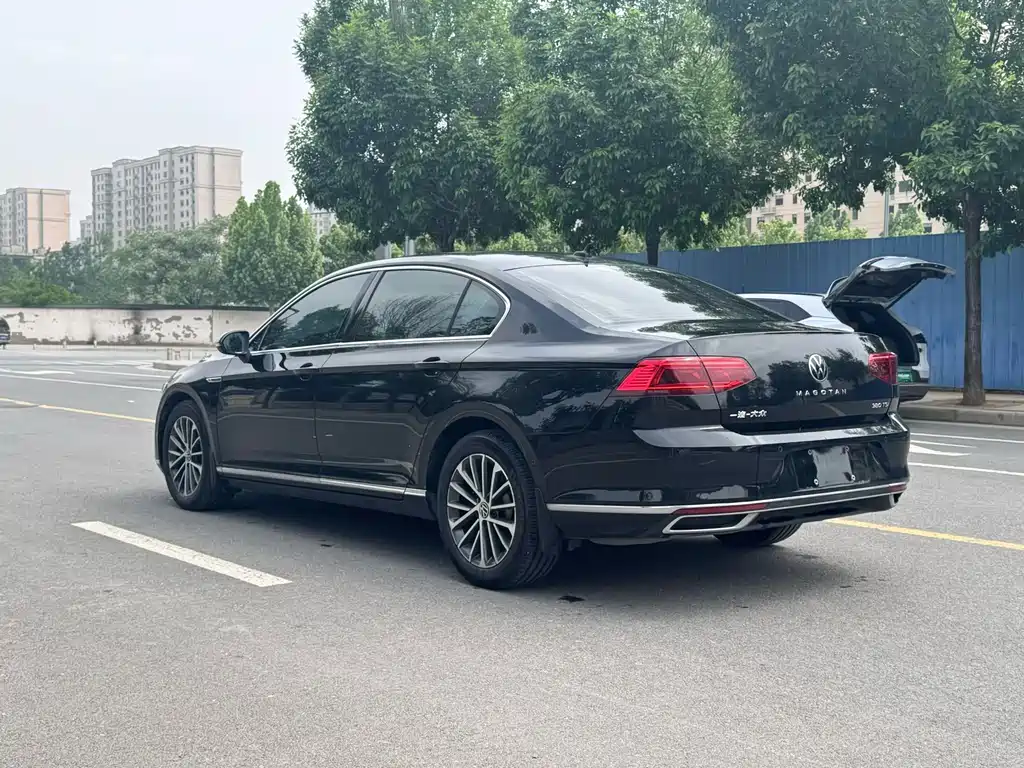 Volkswagen Magotan 2022