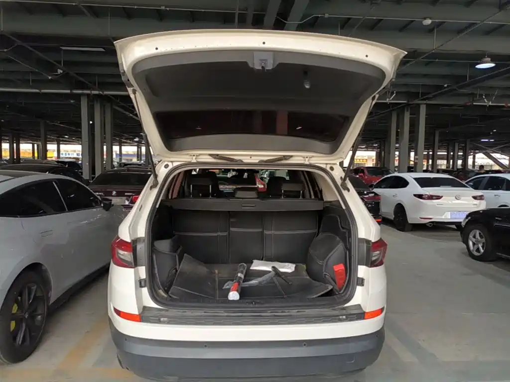 Skoda Kodiaq 2018 — фото 19