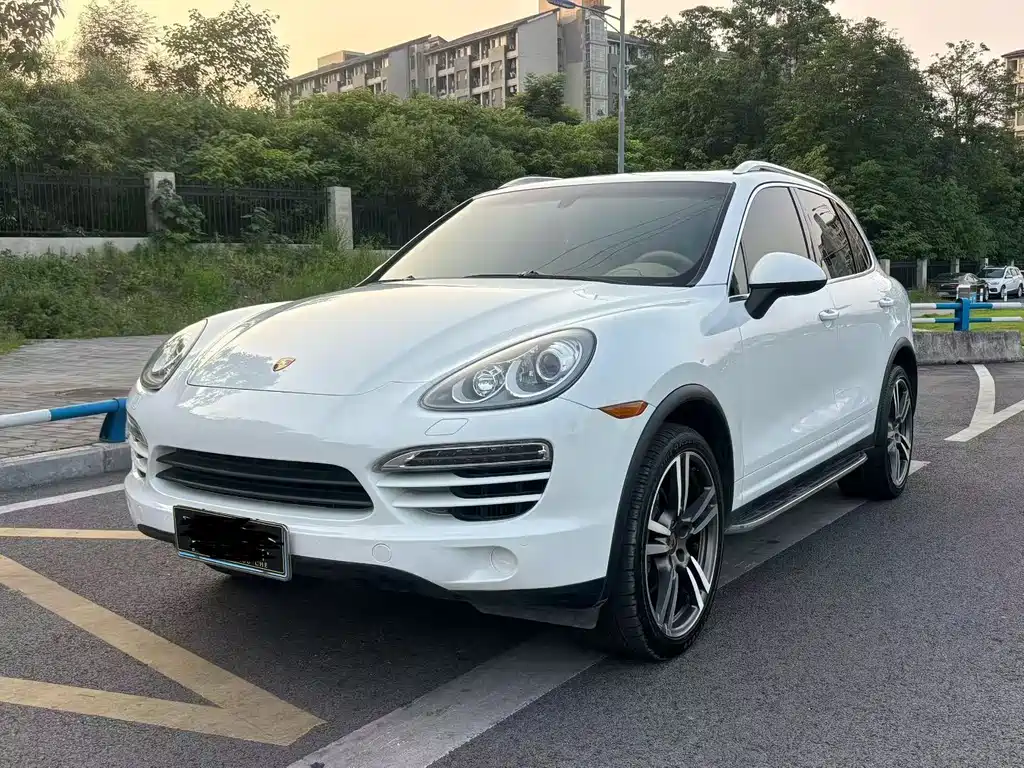 Porsche Cayenne 2014 — фото 1