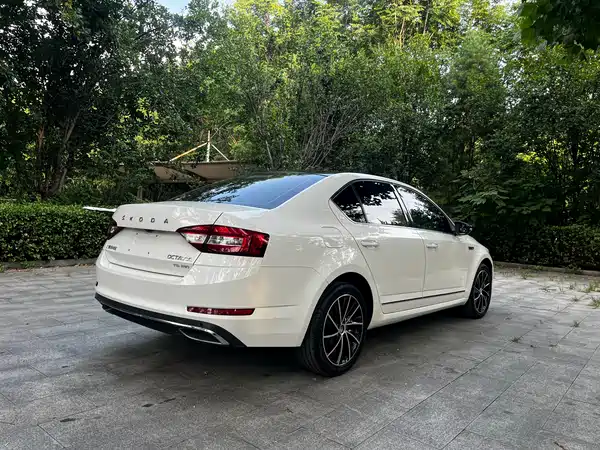 Skoda Octavia 2021