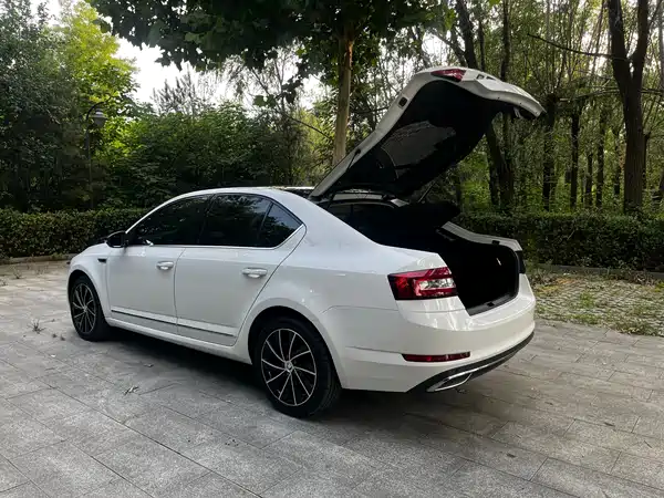 Skoda Octavia 2021
