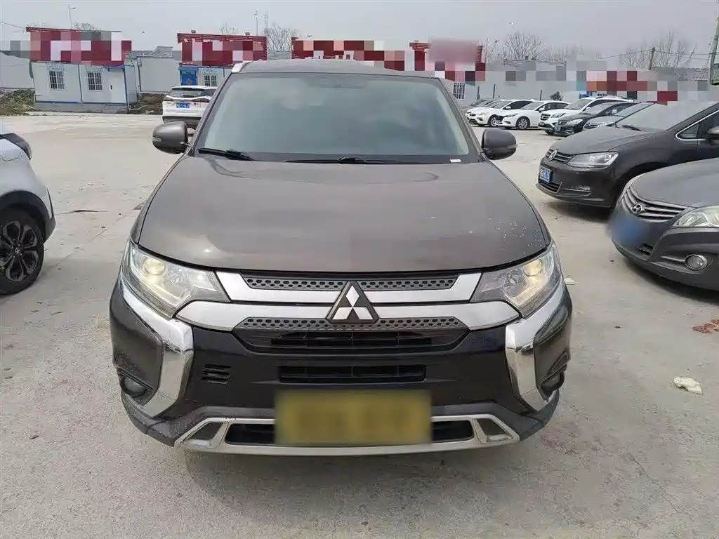 Mitsubishi Outlander 2019 — фото 9