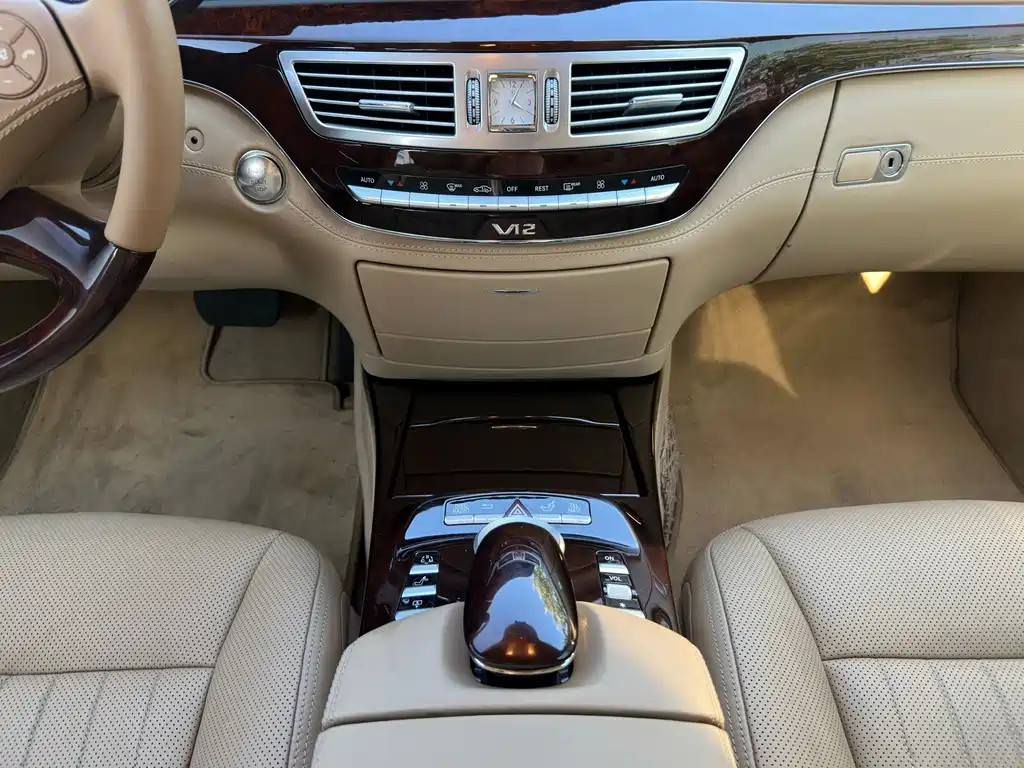 Mercedes-Benz S-Class 2010 — фото 24
