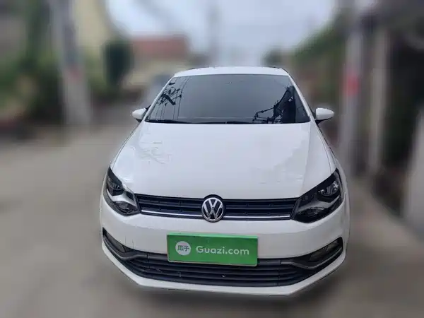 Volkswagen Polo 2015