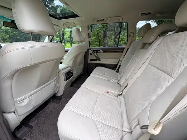 Lexus GX 2013