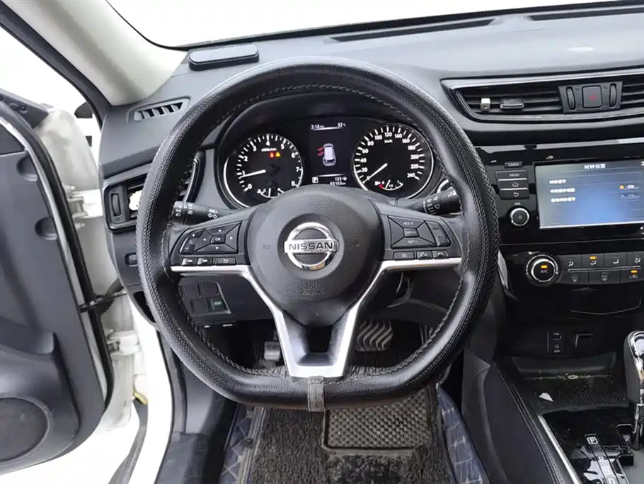 Nissan X-Trail 2017 — фото 15