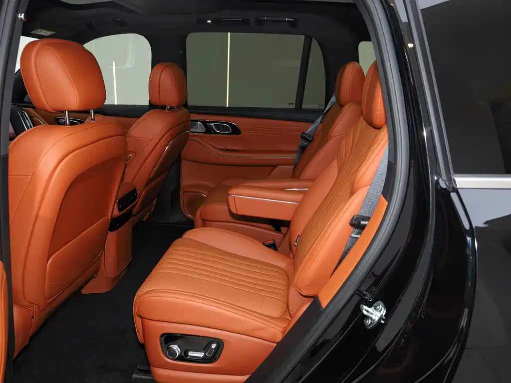 Geely Galaxy M9 2025 — фото 13