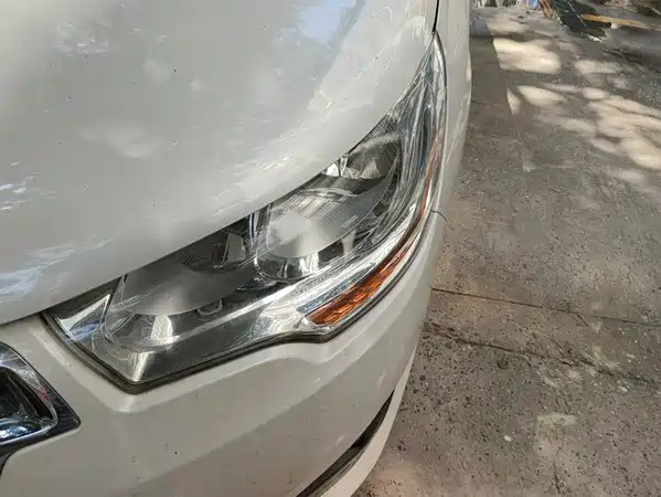 Citroën C4L 2014