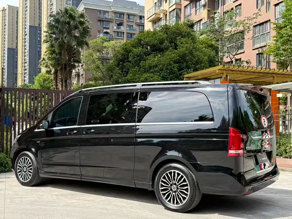 Mercedes-Benz V-Class 2019