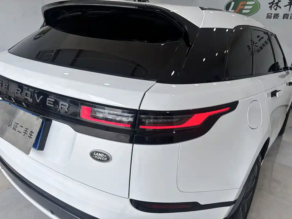Land Rover Velar 2024 — фото 9
