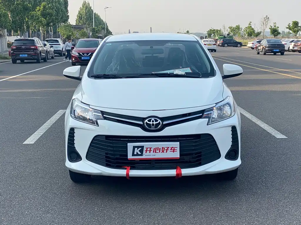 Toyota Vios 2022 — фото 2