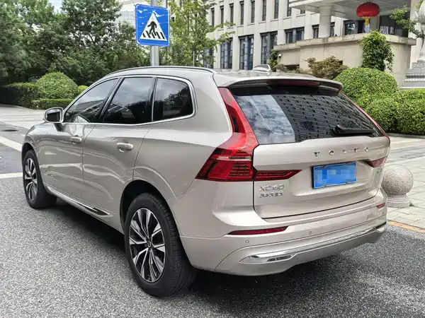 Volvo XC60 2023