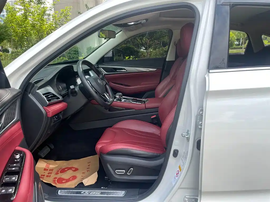 Changan CS85 COUPE 2021 — фото 12