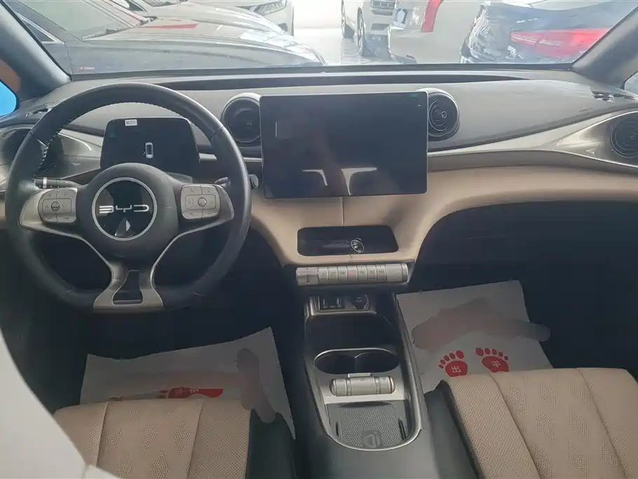 BYD Dolphin 2023 — фото 12
