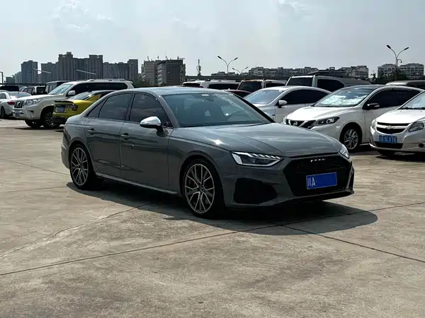 Audi S4 2022