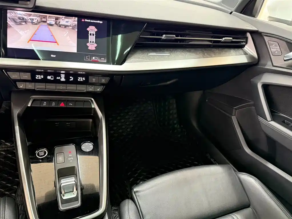 Audi A3 2022 — фото 12