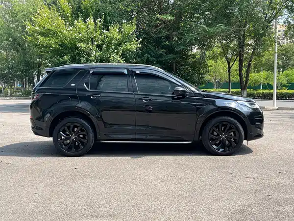Land Rover Discovery Sport 2022