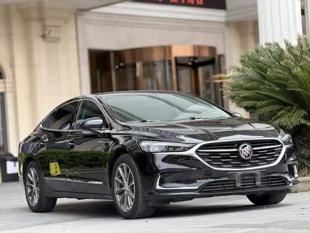 Buick LaCrosse 2022 — фото 3