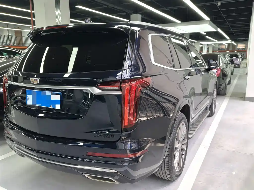 Cadillac XT6 2020 — фото 16