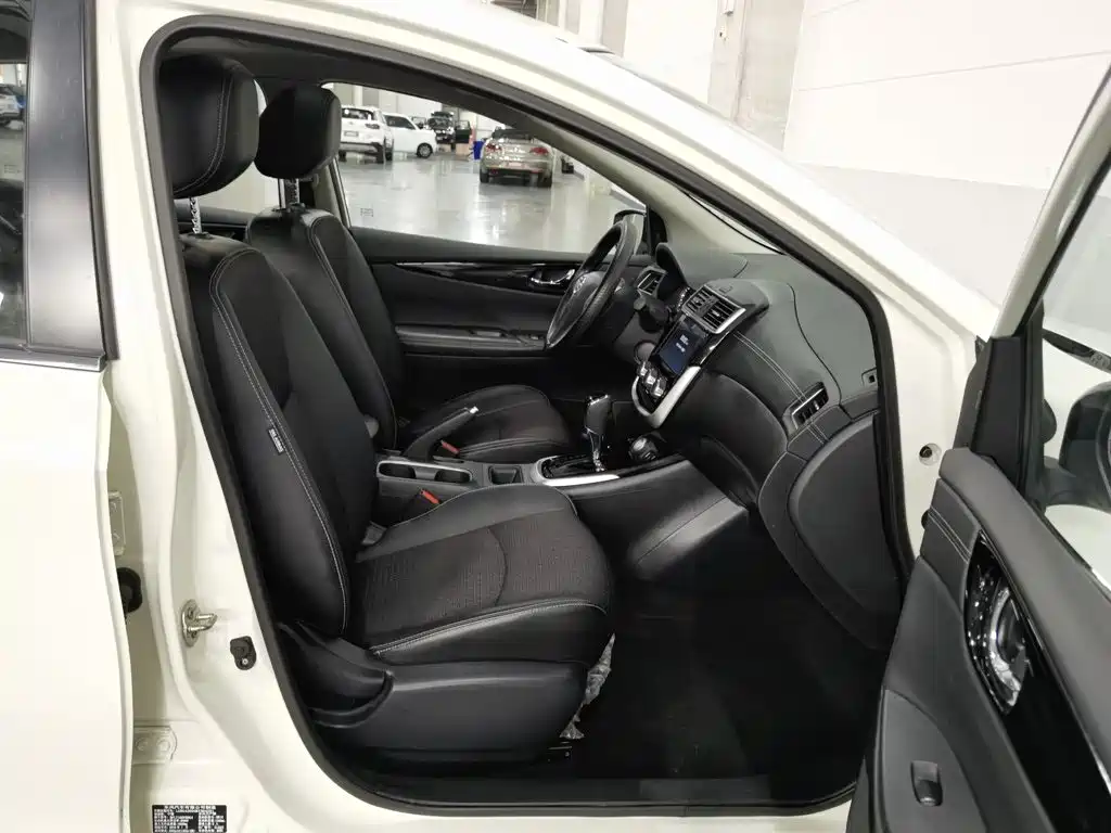 Nissan Tiida 2019 — фото 23