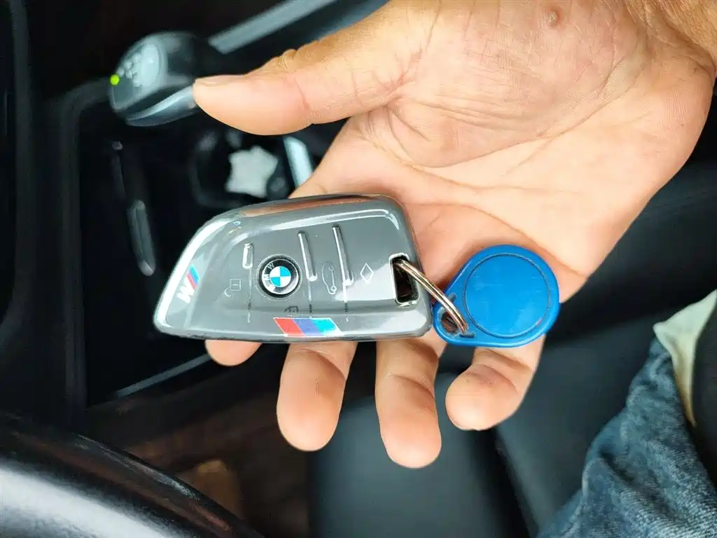 BMW 1 Series 2018 — фото 12