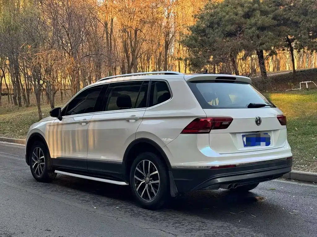 Volkswagen Tiguan L 2019 — фото 4