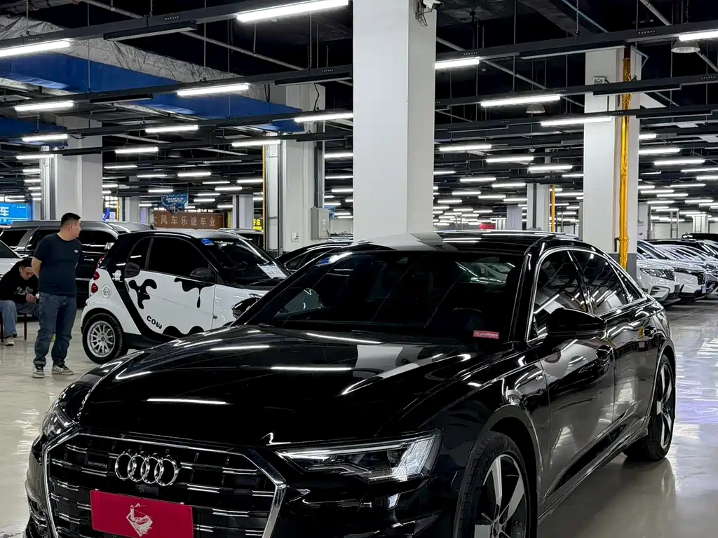 Audi A6L 2023 — фото 1