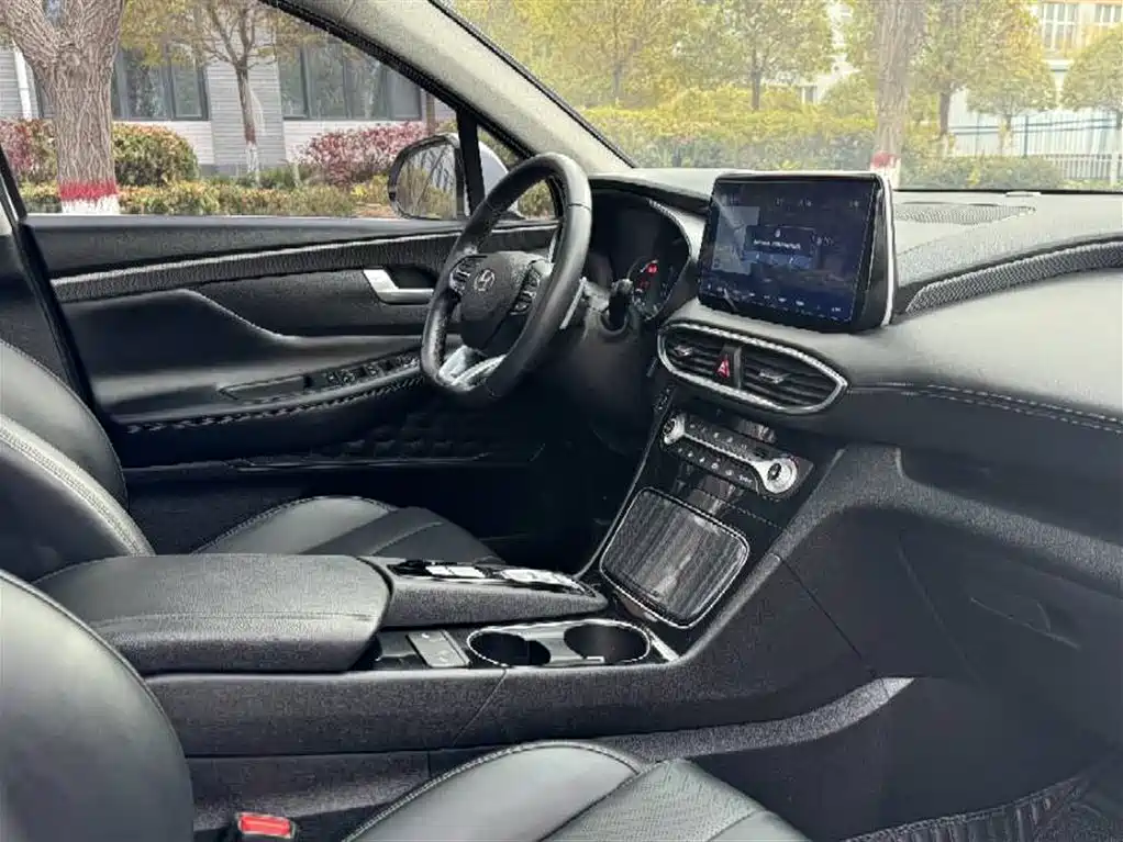 Hyundai Santa Fe 2021 — фото 14