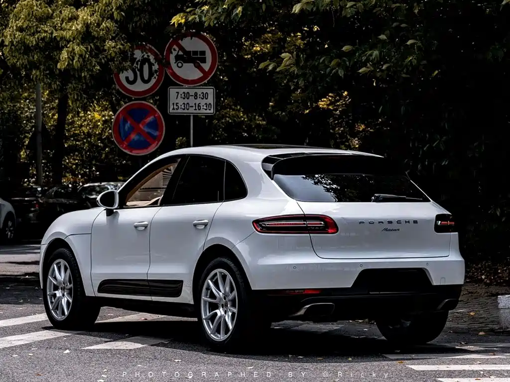 Porsche Macan 2014 — фото 13