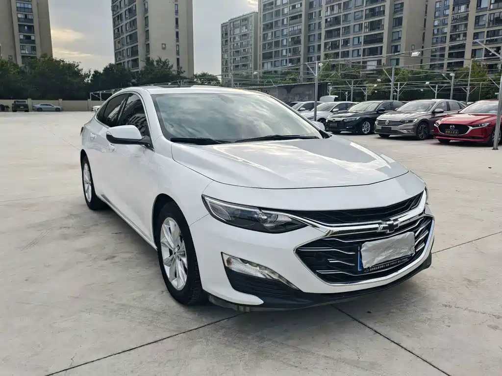 Chevrolet Malibu XL 2022 — фото 3