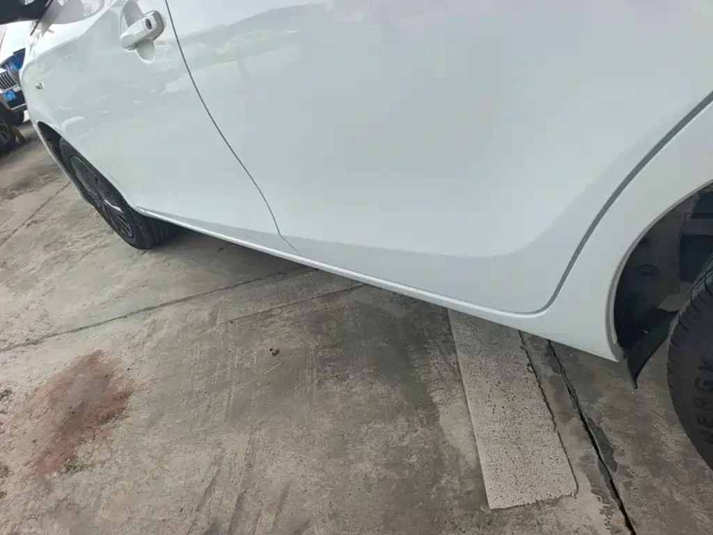 Toyota Yaris L 2021 — фото 22