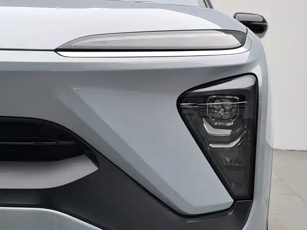 NIO ES6 2021