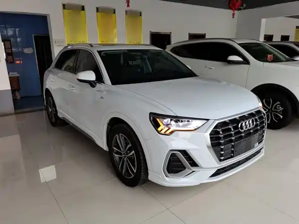 Audi Q3 2022