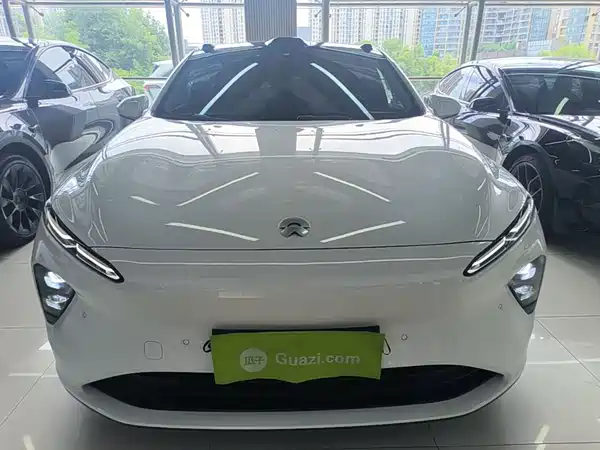 NIO ET7 2023