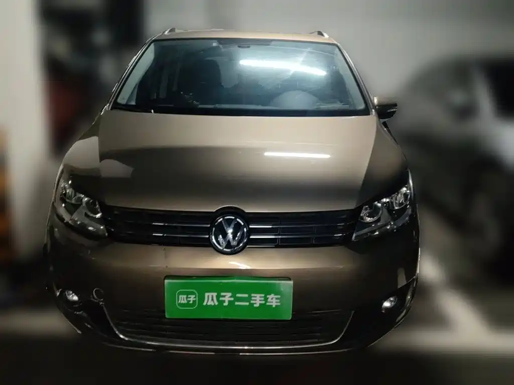 Volkswagen Touran 2014