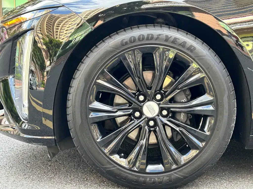 Cadillac CT6 2024 — фото 28