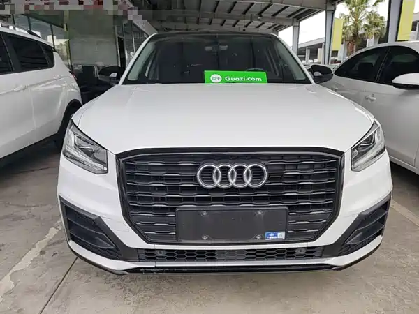 Audi Q2L 2021